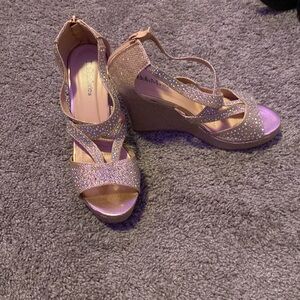 “Brilliant sparkle” Bella Marie wedges